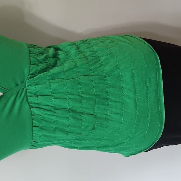 Derek Heart Green Short Sleeve Top - Picture 11 of 14